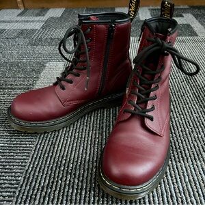 Doc Martens Classic 1460 Y Youth Cherry Red 8 eye Lace Boots 37 UK 4 US W 6 M 5
